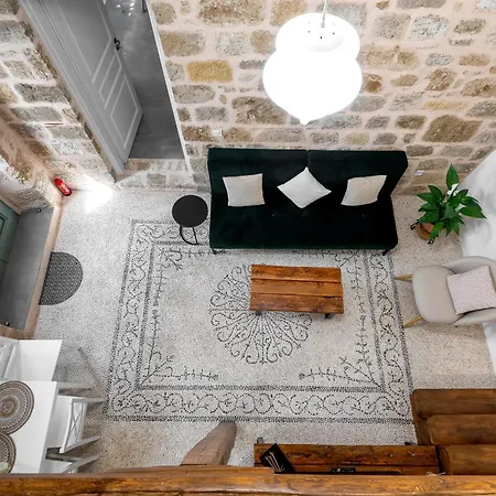 Del Capo アパート Rhodes City