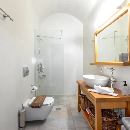 Del Capo アパート